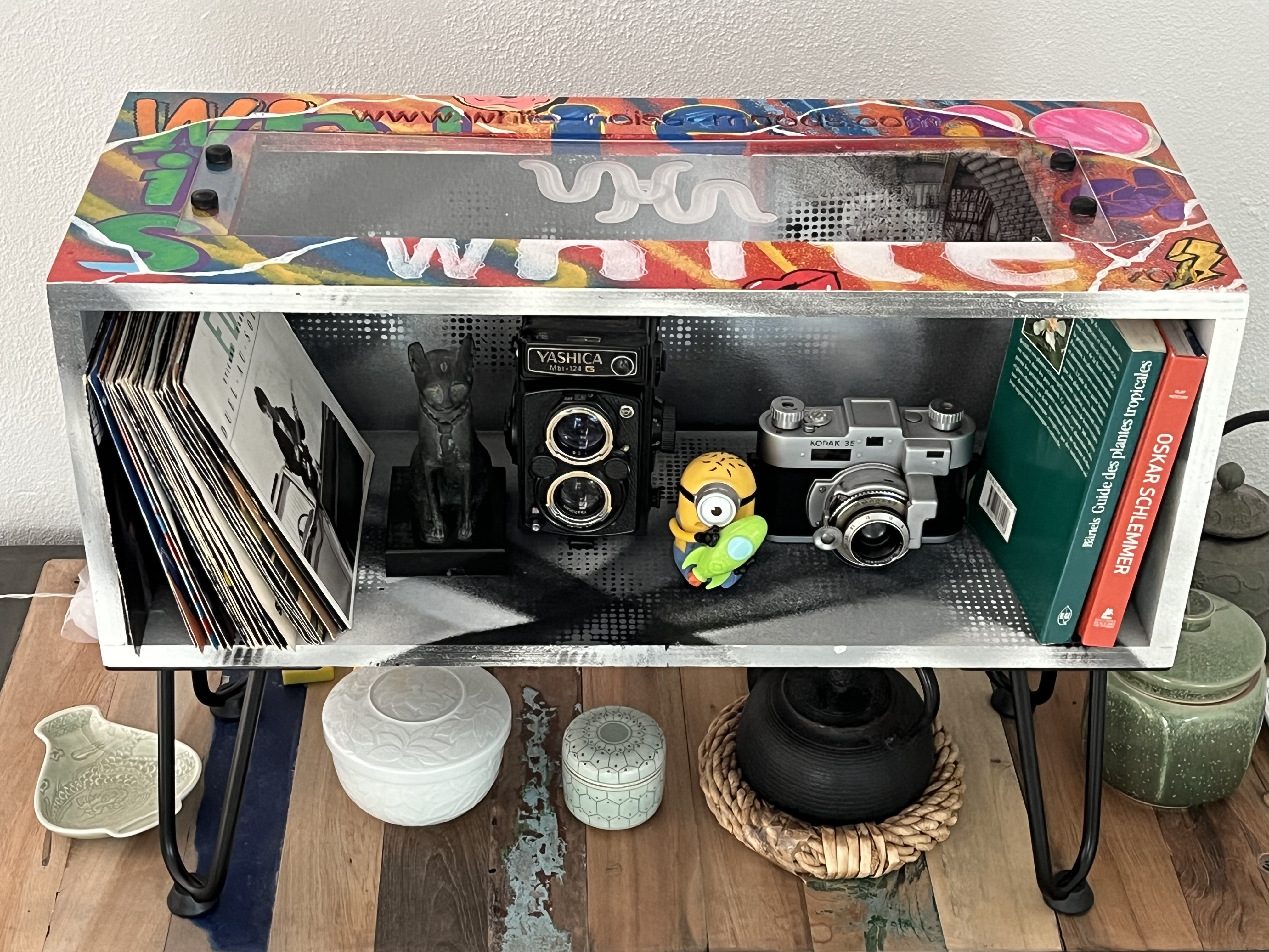 Zori 草履 (家具) 5/6 Zori 草履 (家具) by white-noise-moods